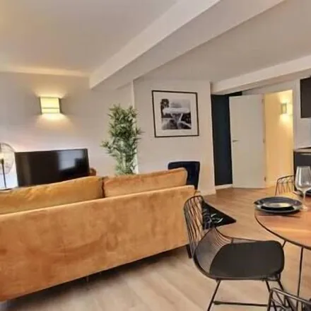 Image 8 - Liège, Belgium - Apartment for rent
