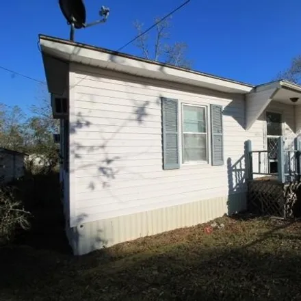 Buy this 3 bed house on 1609 Hall St in Waycross, Georgia