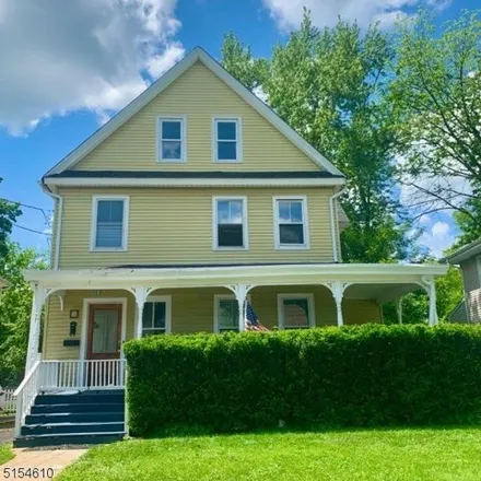 Rent this 1 bed house on 32 Hillside Avenue in Chatham, Morris County