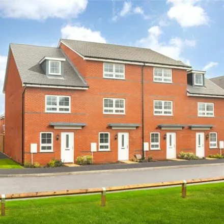 Buy this 4 bed townhouse on Birdhaven Close in Upper Lighthorne, CV35 0BE