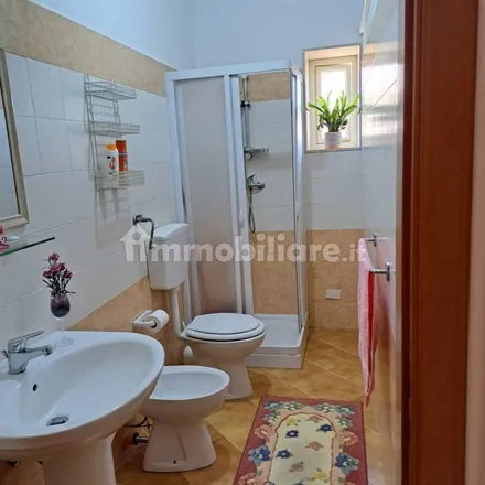 Image 2 - Via Tenente Paternò, 97016 Pozzallo RG, Italy - Apartment for rent