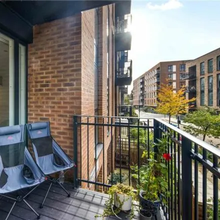Image 7 - Capital Mill Apartments, Whiston Road, London, E2 8PB, United Kingdom - Apartment for sale
