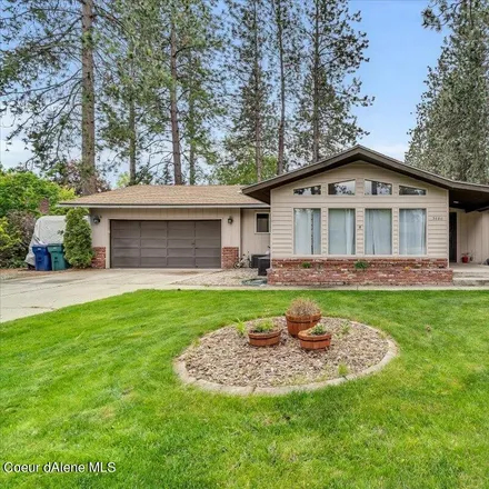 Buy this 5 bed house on 3666 Evergreen Drive in Coeur d'Alene, ID 83815