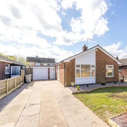 Buy this 3 bed house on Albany Way in Winthorpe, PE25 2NA