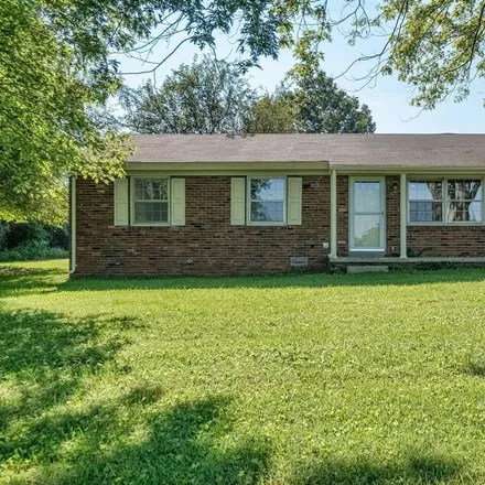 Buy this 3 bed house on 1135 Morgantown Road in Russellville, KY 42276