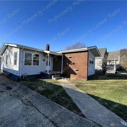 Rent this 3 bed house on 861 South Maple Avenue in Five Points, Fairborn