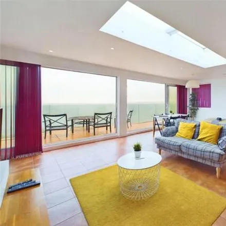 Image 2 - 49 Southbourne Overcliff Drive, Bournemouth, Christchurch and Poole, BH6 3PJ, United Kingdom - House for sale