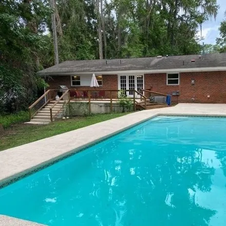 Buy this 3 bed house on 1636 Northwest 39th Avenue in Gainesville, FL 32605