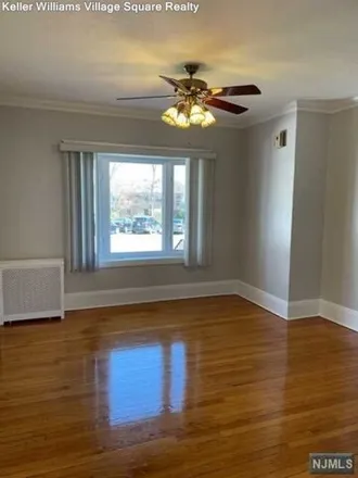 Image 4 - 250 Union Street, Ridgewood, NJ 07450, USA - House for rent