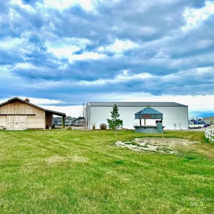 Buy this 3 bed house on Lake Shore Drive in Canyon County, ID