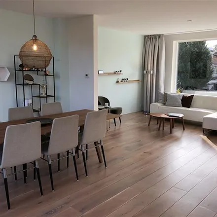 Rent this 2 bed apartment on Tweede Kamer der Staten-Generaal in Binnenhof, 2513 AA The Hague