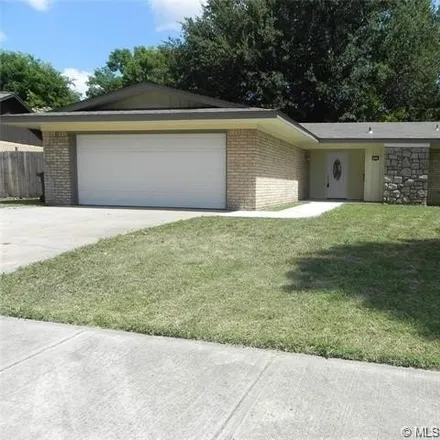 Rent this 4 bed house on 7106 East 52nd Place in Tulsa, OK 74145