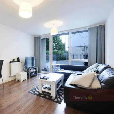 Rent this 1 bed apartment on Wallis House in 1100 Great West Road, London