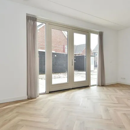 Rent this 5 bed apartment on Doris Lessinglaan 124 in 2553 ZB The Hague, Netherlands