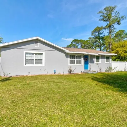 Buy this 4 bed house on 2076 2nd Avenue in Cypress Lake Estates, DeLand