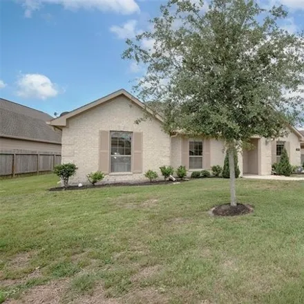 Image 2 - 2404 Bisbee Road, League City, TX 77573, USA - House for sale