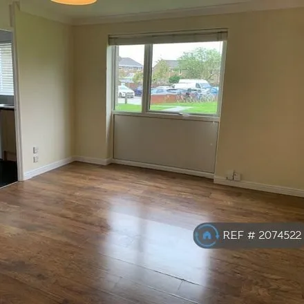 Image 1 - 62 Lupin Drive, Chelmsford, CM1 6FH, United Kingdom - Apartment for rent