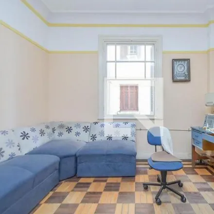 Rent this 2 bed apartment on Avenida São João 320 in República, São Paulo - SP