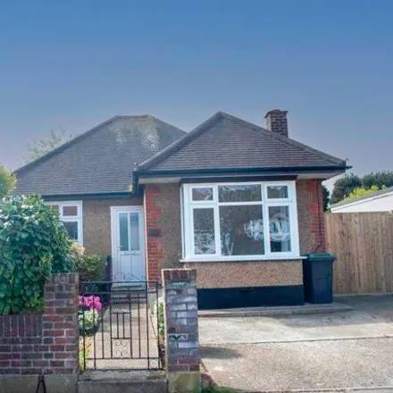 Buy this 2 bed house on Carlton Avenue in Southend-on-Sea, SS0 0QJ