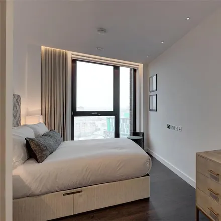 Image 8 - 73 Grayshott Road, London, SW11 5UE, United Kingdom - Apartment for rent