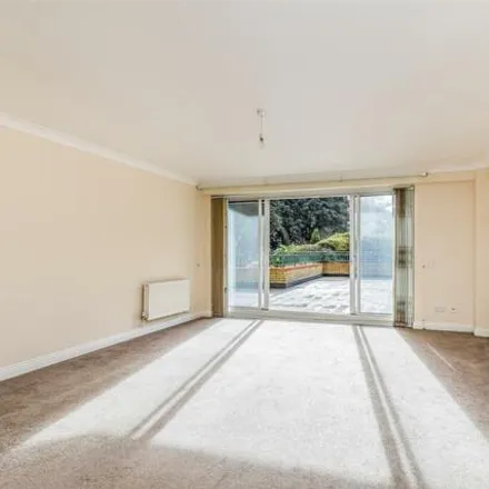 Image 5 - 31-73 Keverstone Court, Manor Road, Bournemouth, BH1 3EZ, United Kingdom - Apartment for sale