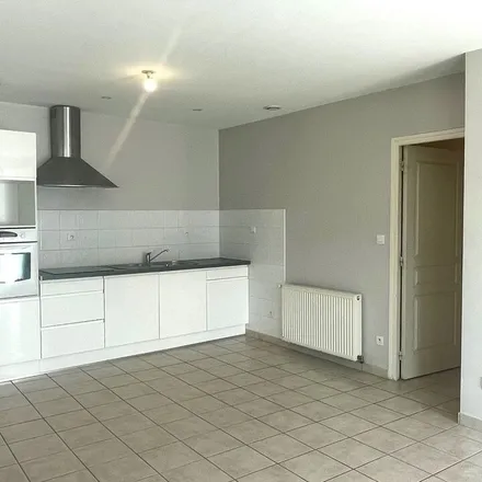 Rent this 2 bed apartment on 1 Route de Valence in 26760 Beaumont-lès-Valence, France