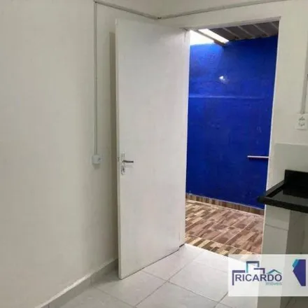Rent this 1 bed house on Rua Iguatama in Monte Carmelo, Guarulhos - SP