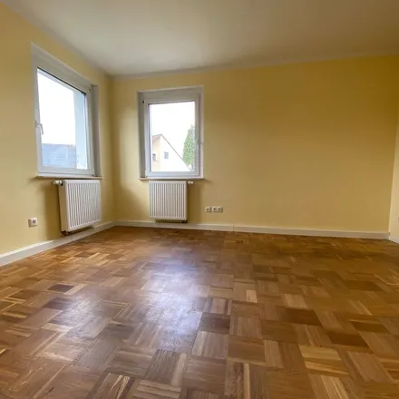 Rent this 5 bed apartment on Swiftstraße 3a in 04159 Leipzig, Germany