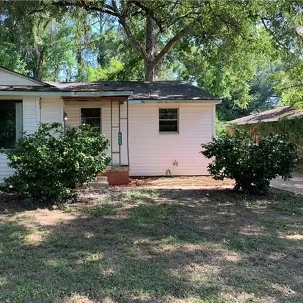 Buy this 2 bed house on 6644 6th Street in Rapides Parish, LA 71303