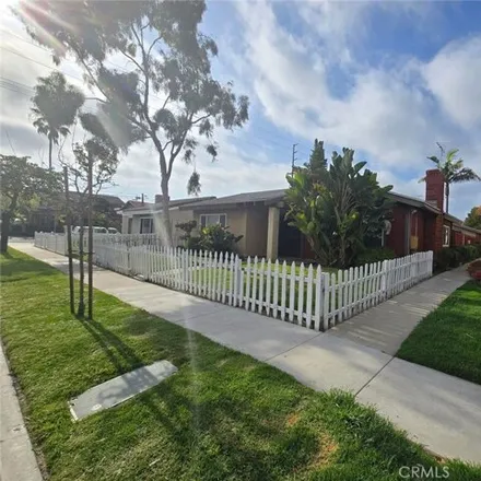 Rent this 3 bed apartment on 205 East Springfield Avenue in Huntington Beach, CA 92648