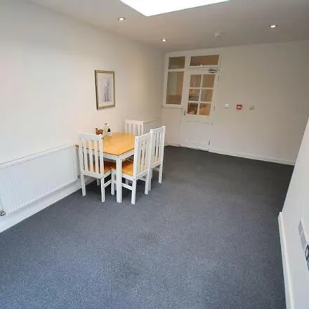 Image 7 - Bamford Avenue, London, HA0 1NB, United Kingdom - Apartment for rent