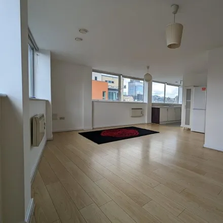 Image 2 - Accord Lets, Suffolk Street Queensway, Attwood Green, B1 1LW, United Kingdom - Apartment for rent