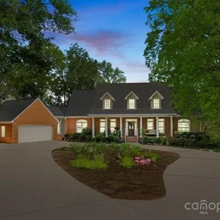 Buy this 3 bed house on 20568 Christofle Drive in Cornelius, NC 28031