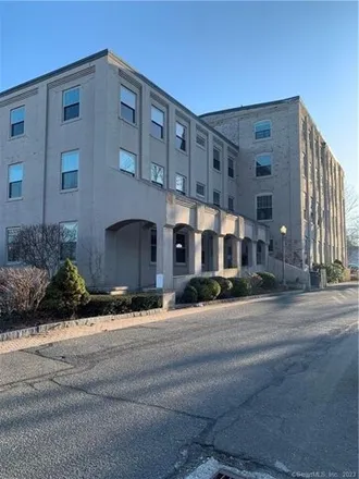 Rent this 1 bed condo on 146 High Street in Milford, CT 06460