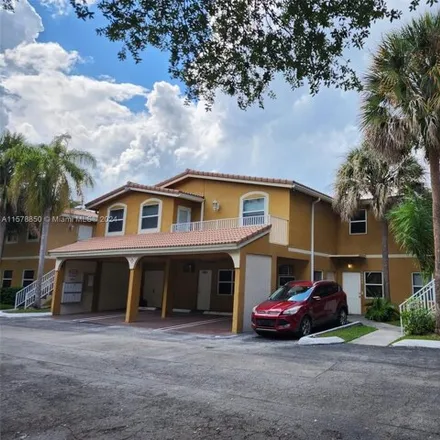 Buy this 3 bed townhouse on 10695 Northwest 45th Street in Coral Springs, FL 33065