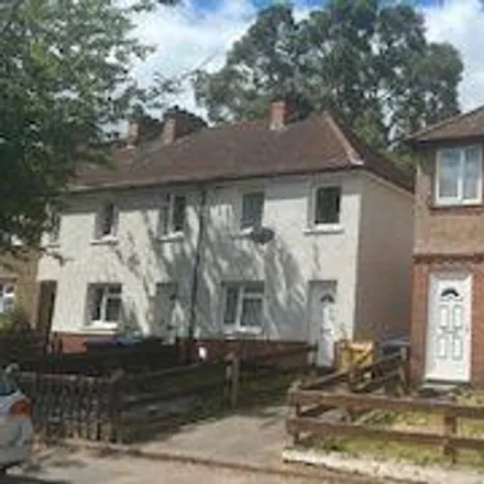 Rent this 4 bed duplex on 38 Gerard Avenue in Coventry, CV4 8FZ