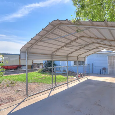 Image 2 - 109 5th Avenue East, Buckeye, AZ 85326, USA - House for sale