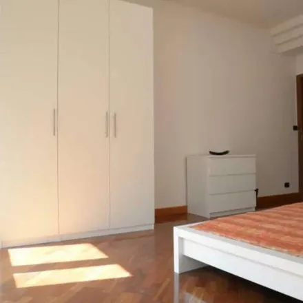 Rent this 5 bed apartment on Scuola Secondaria di Primo Grado Mauri in Galleria di Corso Vercelli, 20145 Milan MI