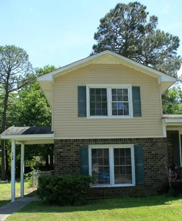 Rent this 2 bed townhouse on 138 Roberta Drive in Wood Oak Park, Dorchester County