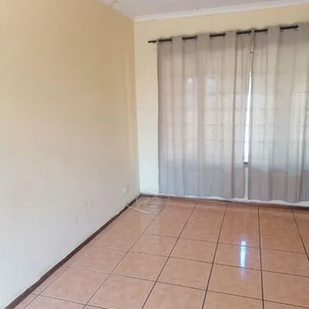 Image 2 - Avocado Grove, Avoca Hills, Durban North, 4360, South Africa - Apartment for rent