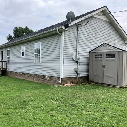 Rent this 3 bed house on 801 Carbondale Dr in Oak Grove, Kentucky