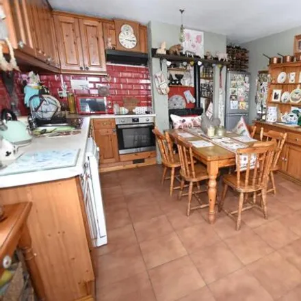Image 3 - Cobblers Cottage, Backwell Common, Backwell, BS48 3NA, United Kingdom - Townhouse for sale