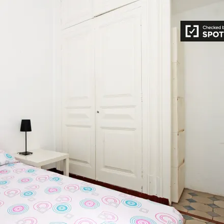 Image 3 - Carrer de Girona, 88, 08009 Barcelona, Spain - Room for rent