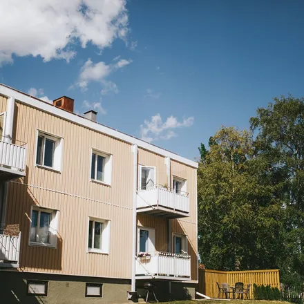 Rent this 2 bed apartment on Sankt Johannesgatan 28 in 633 50 Eskilstuna, Sweden