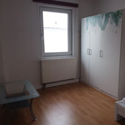 Rent this 2 bed apartment on Albstraße 22 in 89081 Ulm, Germany