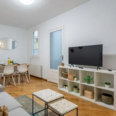 Rent this 3 bed apartment on Carrer de París in 133, 08001 Barcelona