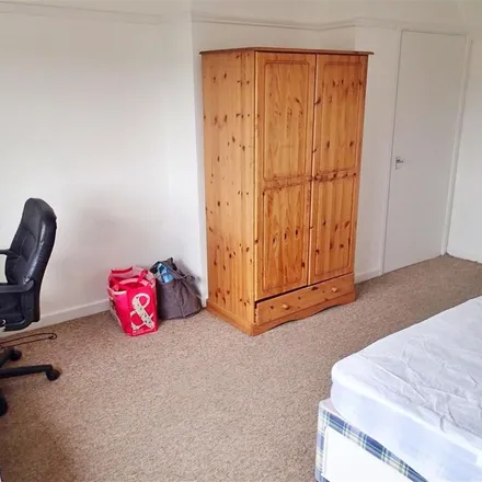 Image 5 - Stanmore Lane, Winchester, SO22 4DP, United Kingdom - Apartment for rent