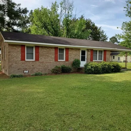 Buy this 3 bed house on 120 Circle Drive in Hamilton, Martin County