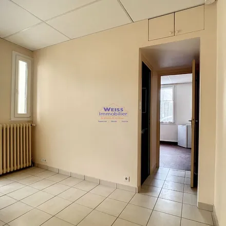 Rent this 1 bed apartment on Croix de Royat in Place Jean Cohendy, 63130 Royat