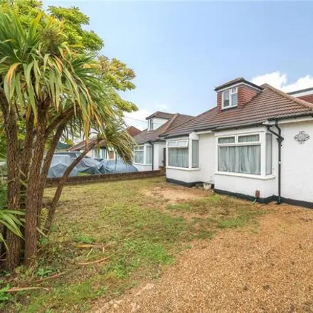 Buy this 5 bed house on The Greenway in London, UB10 8LT